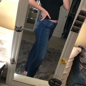 High waisted jeans